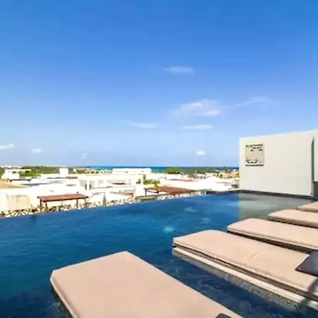 It Residence Top Location Luxury 2 Bedroom Two Roof Pools Beach Club Included